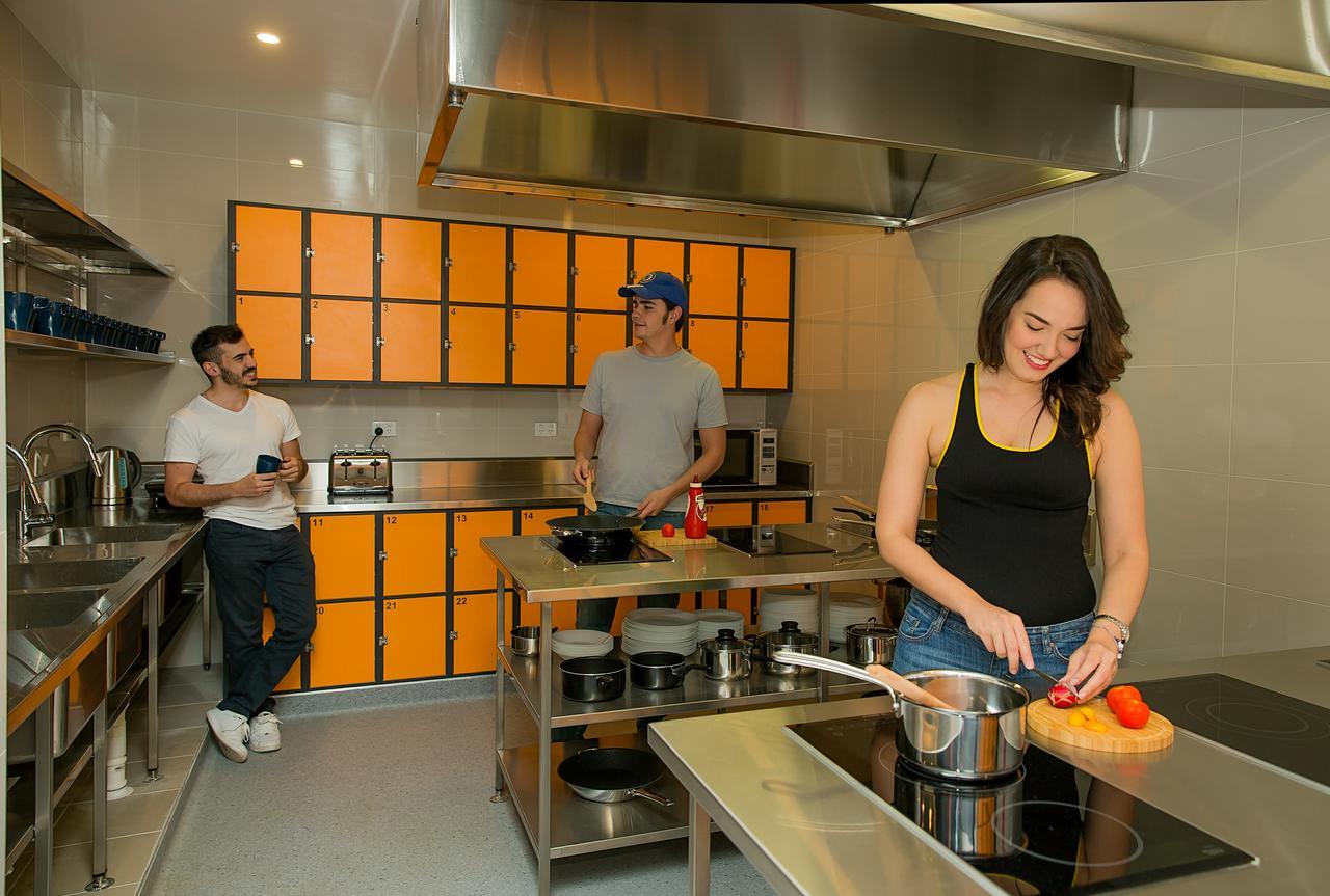 Breeze Lodge Brisbane Bagian luar foto